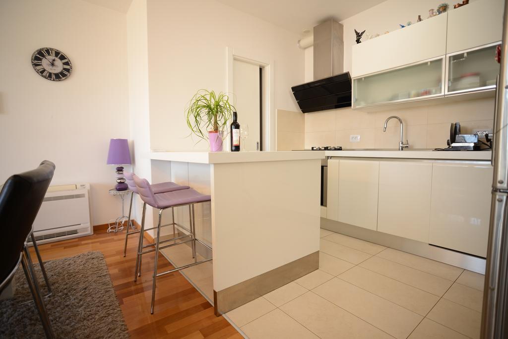 Base Bridge Apartment - Zadar City Centre - Free Parking Luaran gambar