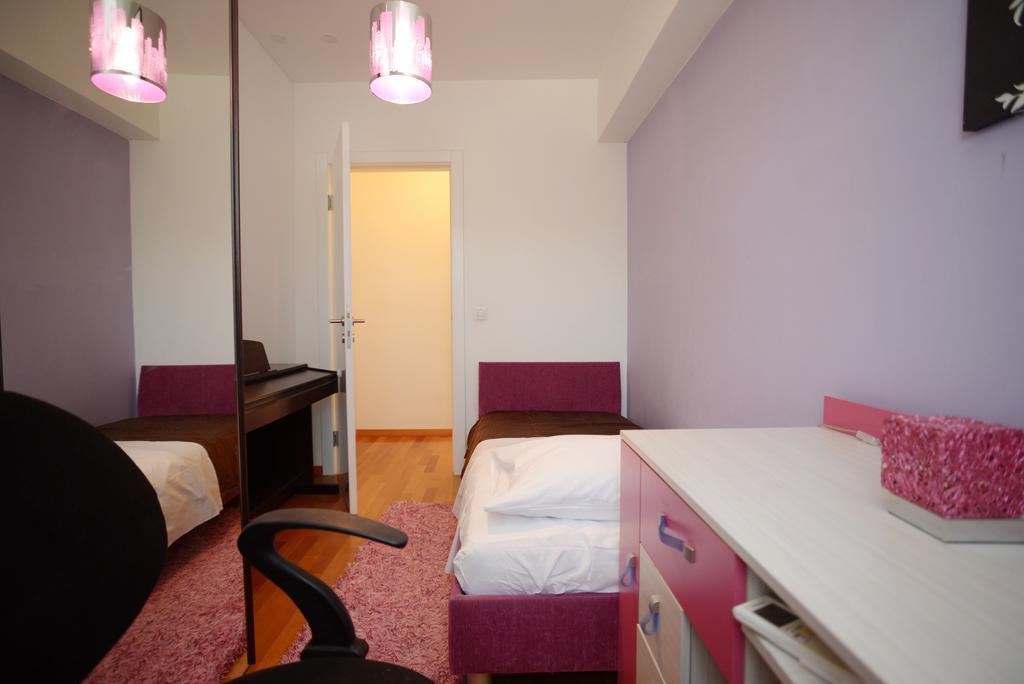 Base Bridge Apartment - Zadar City Centre - Free Parking Luaran gambar