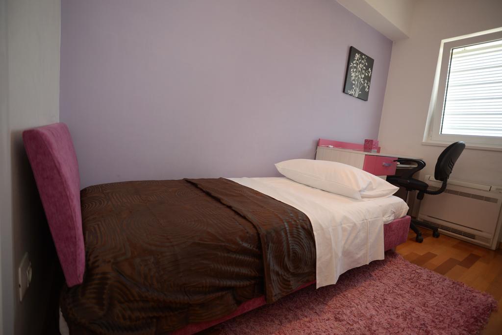 Base Bridge Apartment - Zadar City Centre - Free Parking Luaran gambar