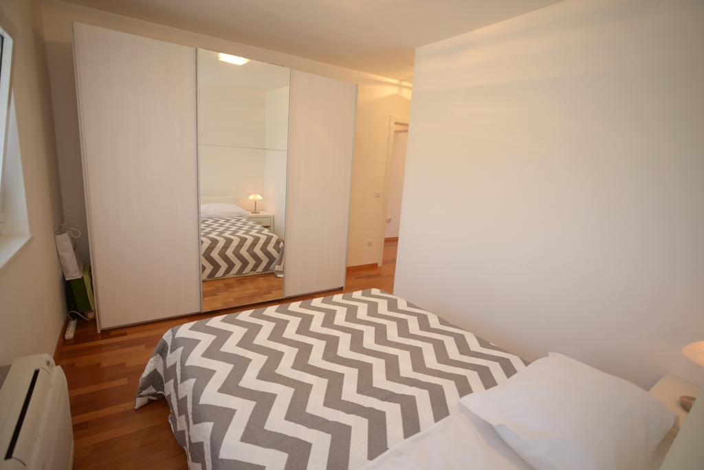 Base Bridge Apartment - Zadar City Centre - Free Parking Luaran gambar